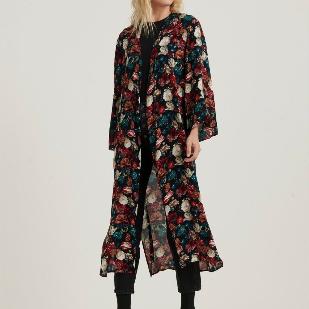 Lucky Brand Floral Long Kimono - Red and Blue